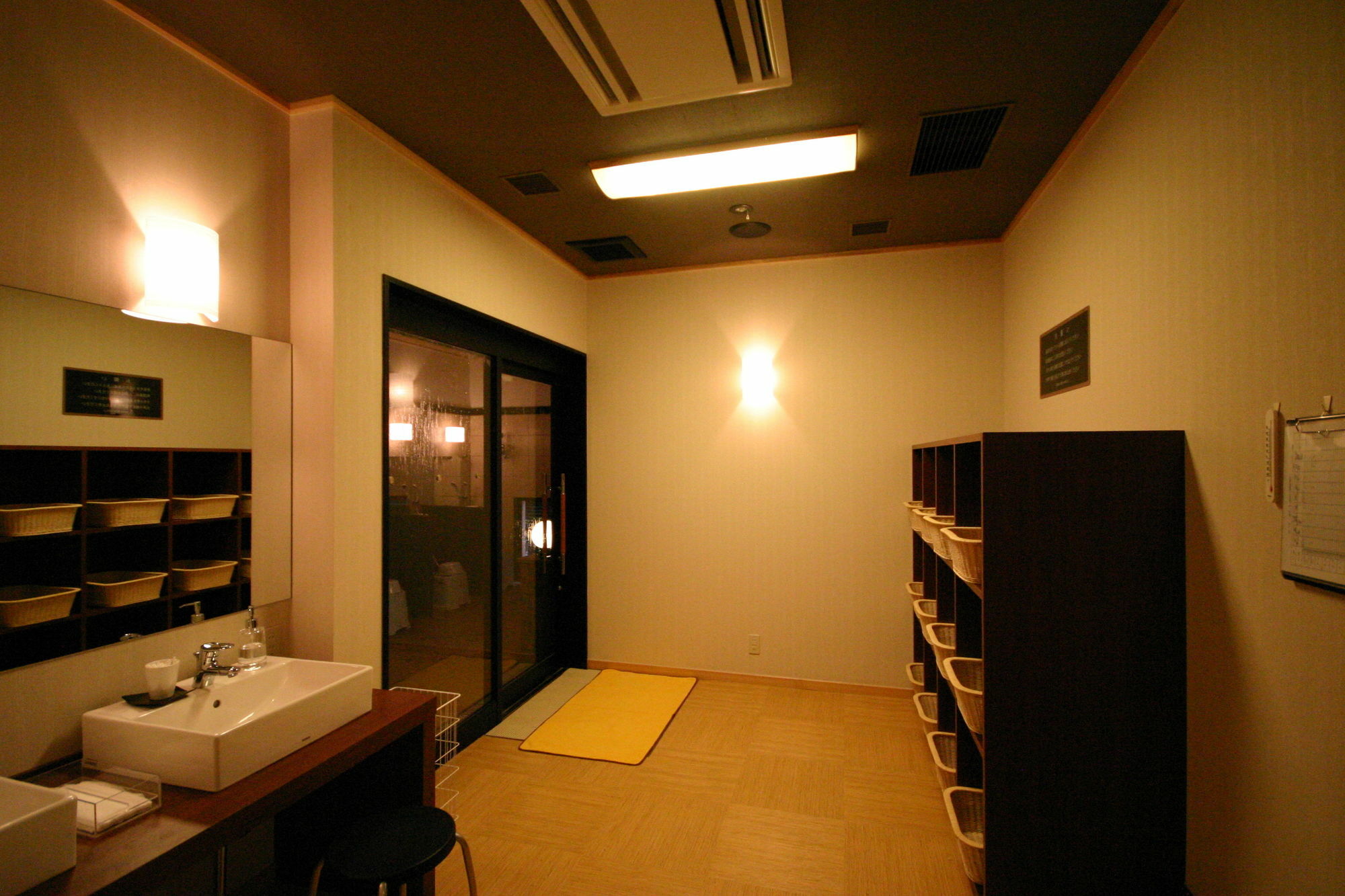 Green Rich Hotel Hiroshima Shinkansenguchi Exteriör bild