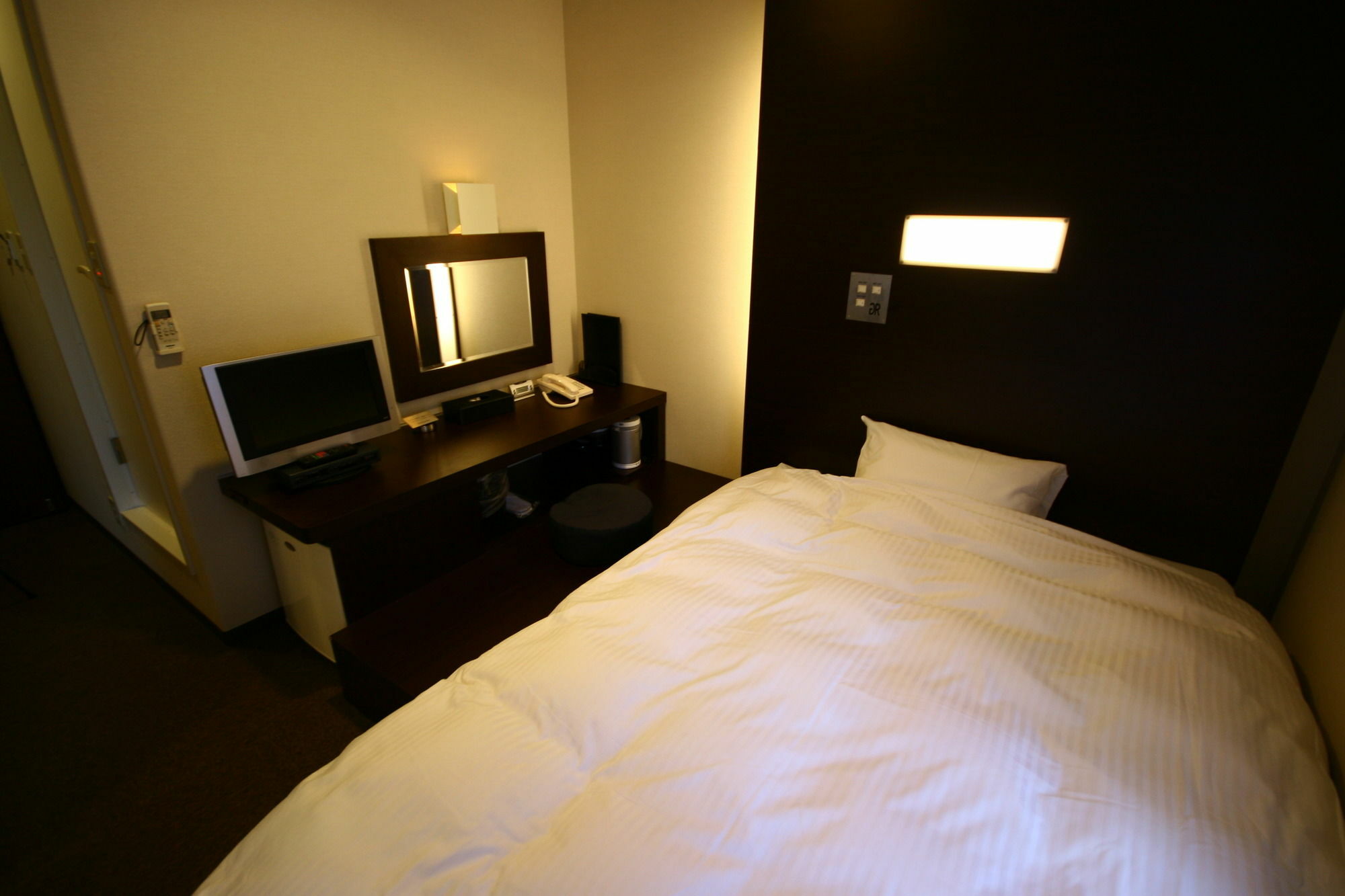 Green Rich Hotel Hiroshima Shinkansenguchi Exteriör bild